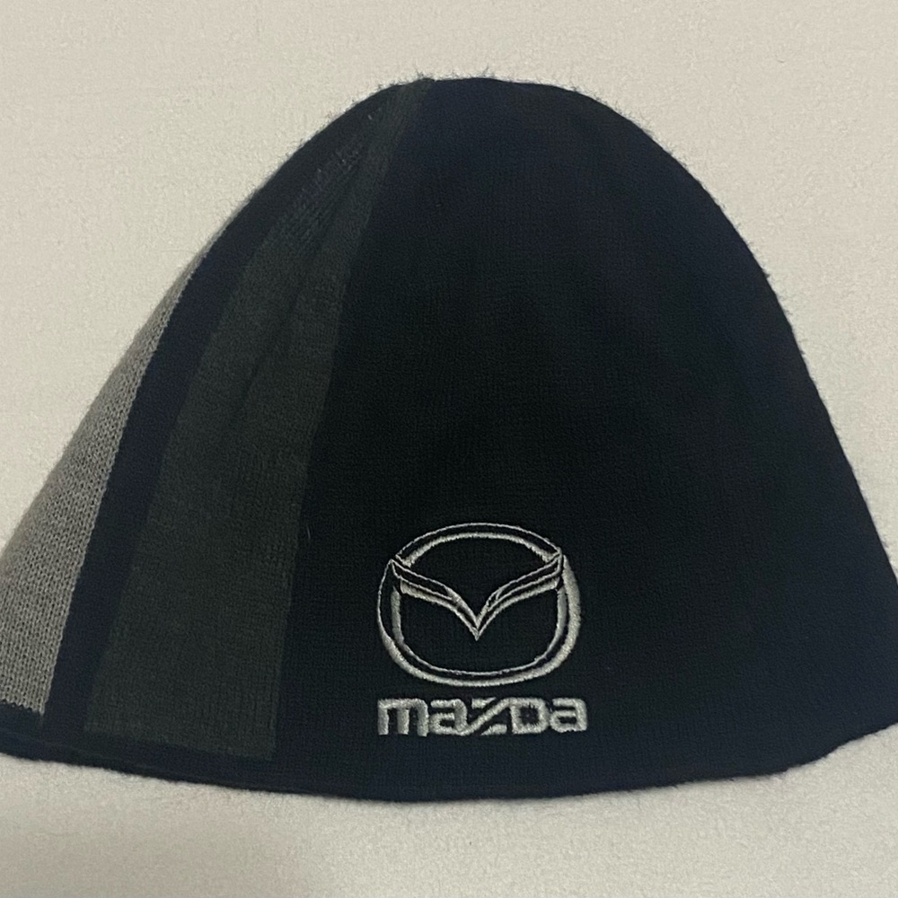 🔴2/$10 SALE🔴 Black and Gray Men's Hat